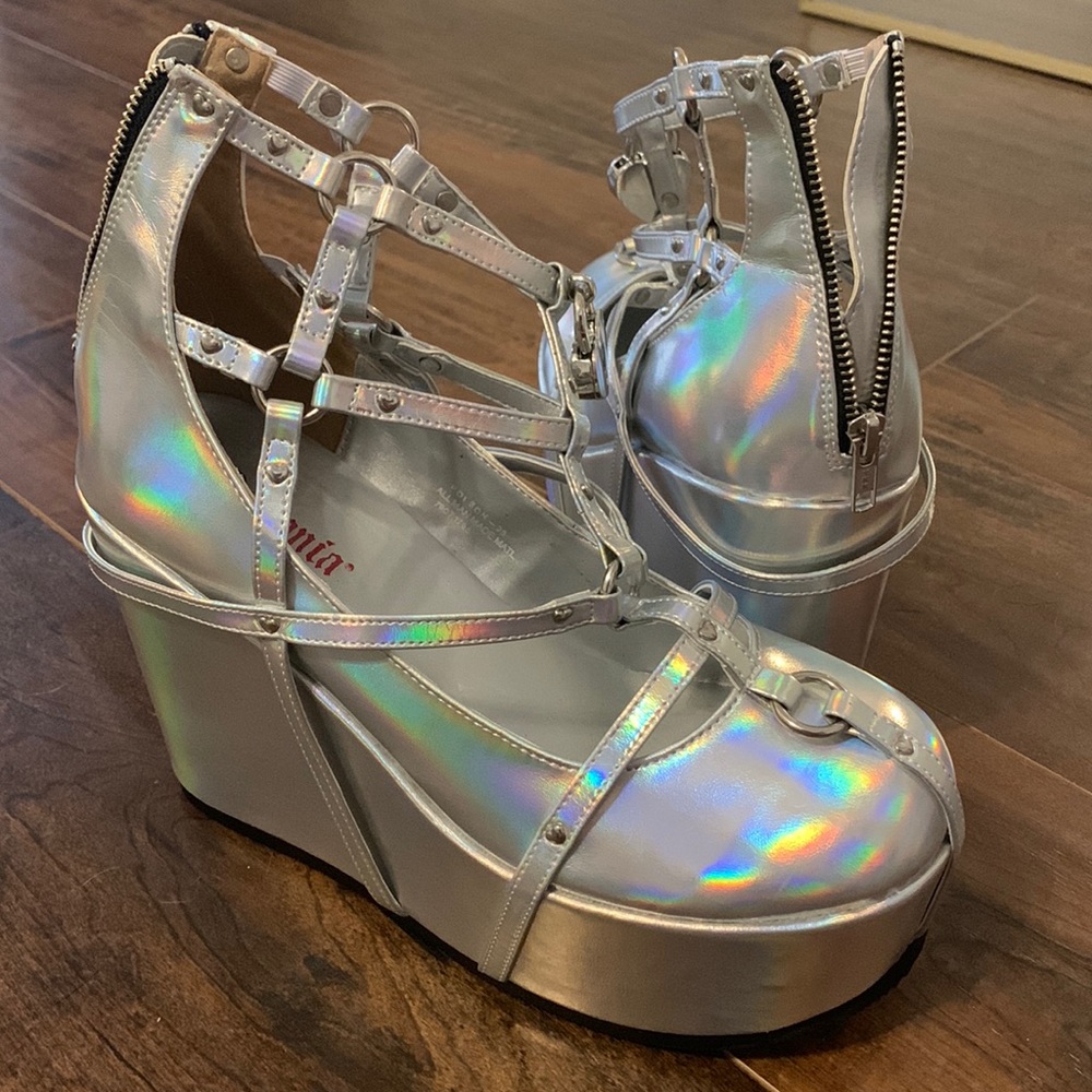 Demonia shoes